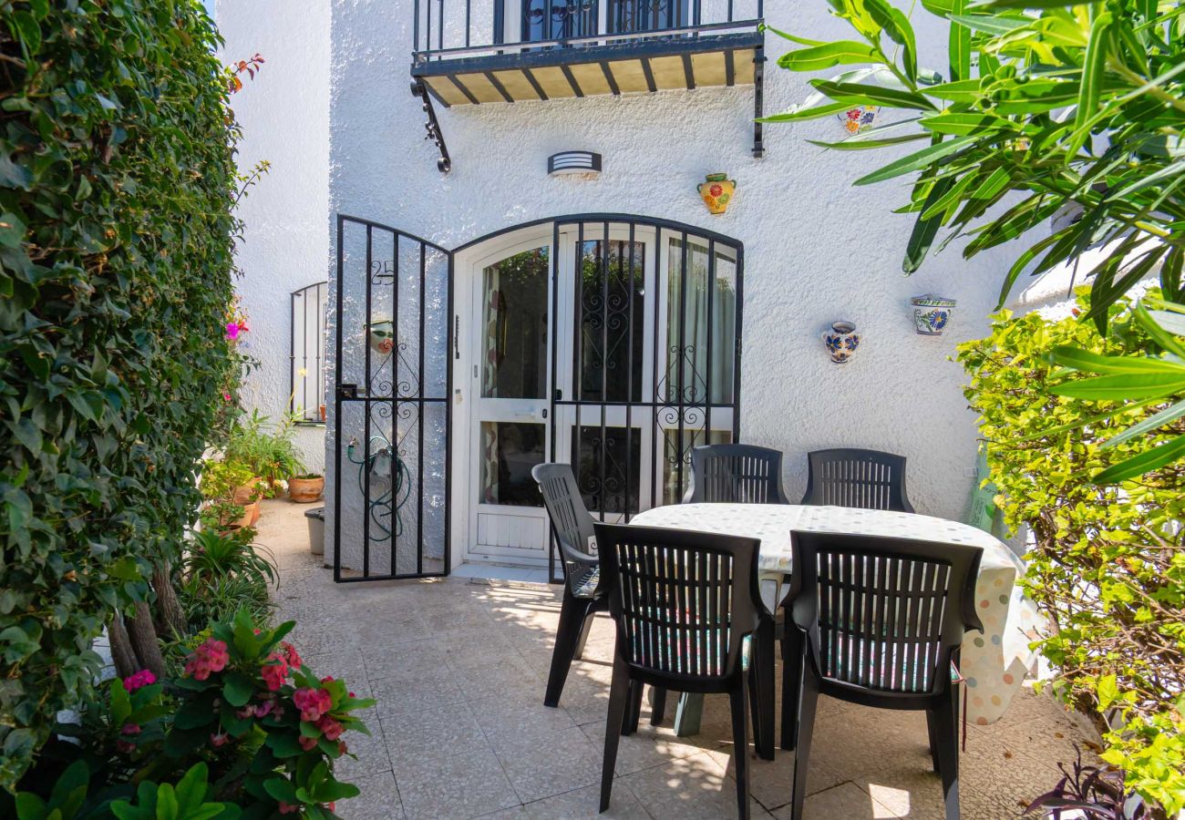 Villa in Nerja - Los Pinos 25 Villas by Casasol 