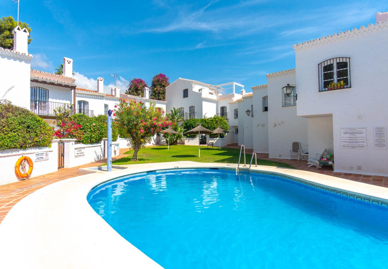Villa in Nerja - Los Pinos 25 Villas by Casasol 