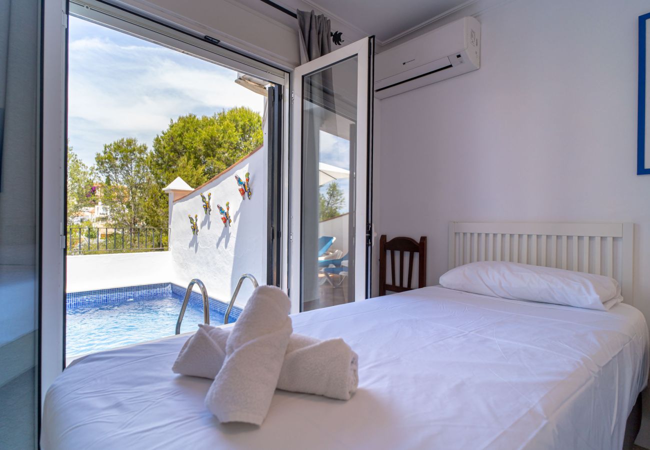 Villa in Nerja - Aljamar 6 Burriana Beach by Casasol 