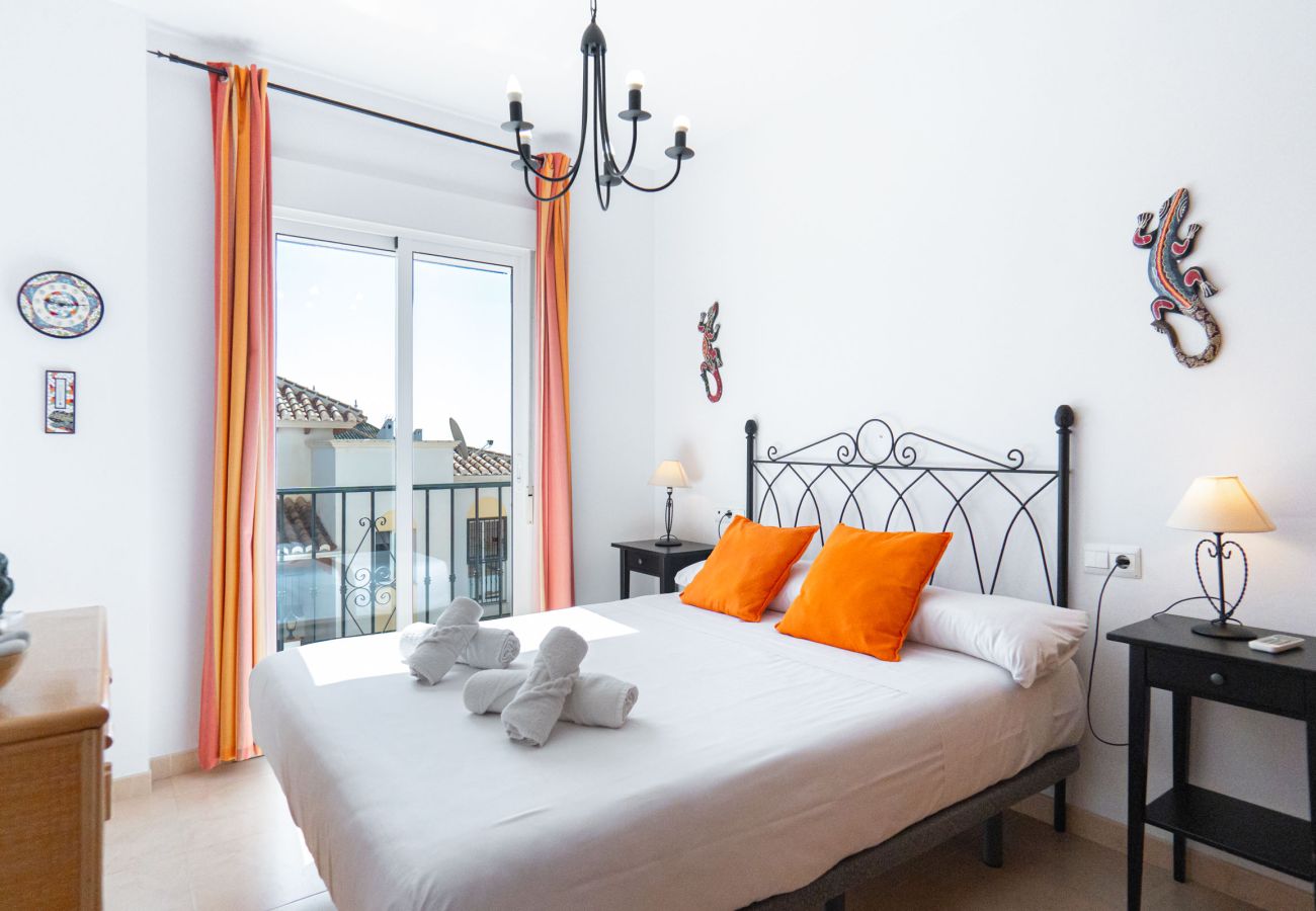 Apartment in Nerja - Chimenea Pinar 2 Apartment by Casasol 