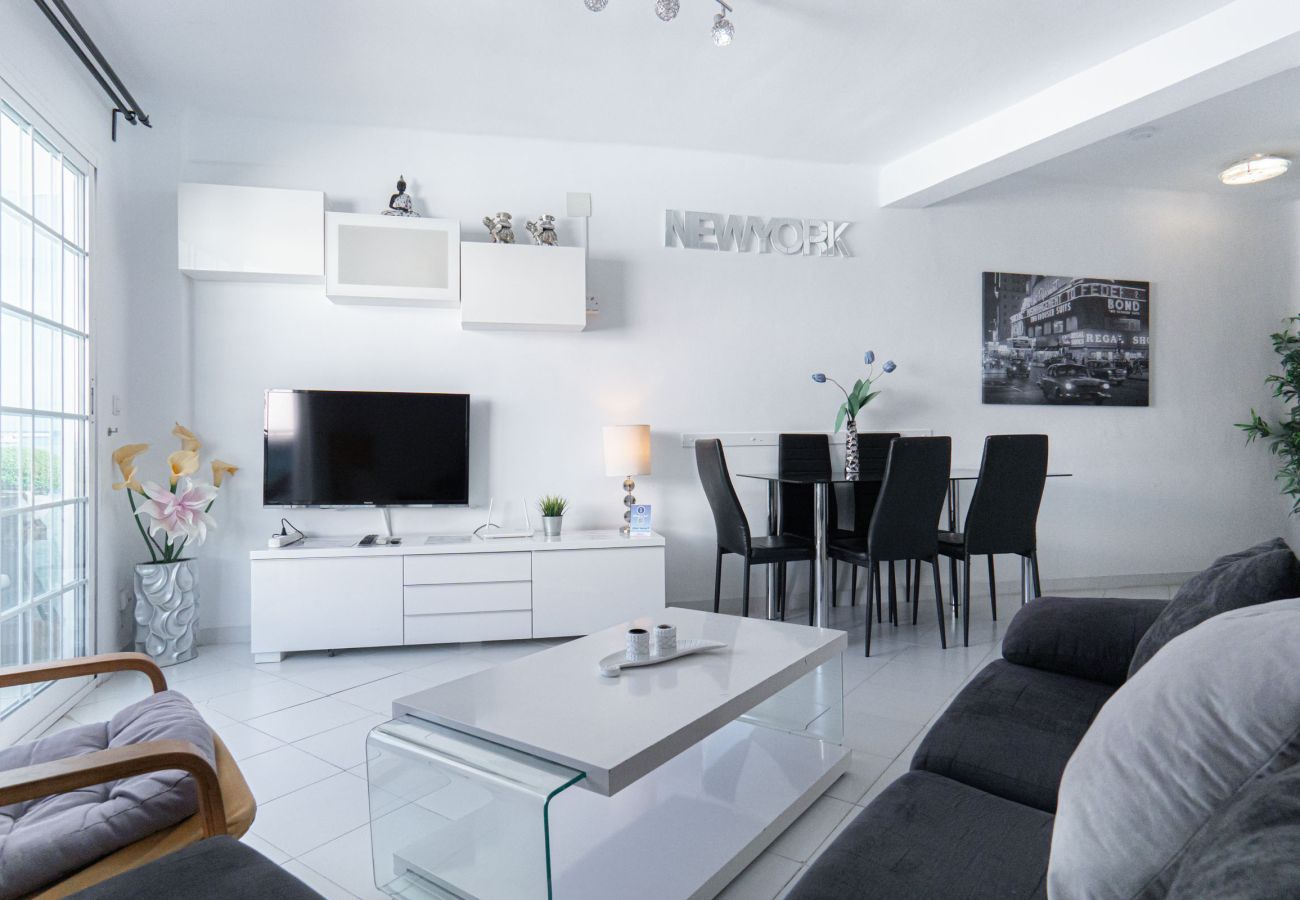 Apartment in Nerja - Apartamento Centro Top Floor by Casasol 