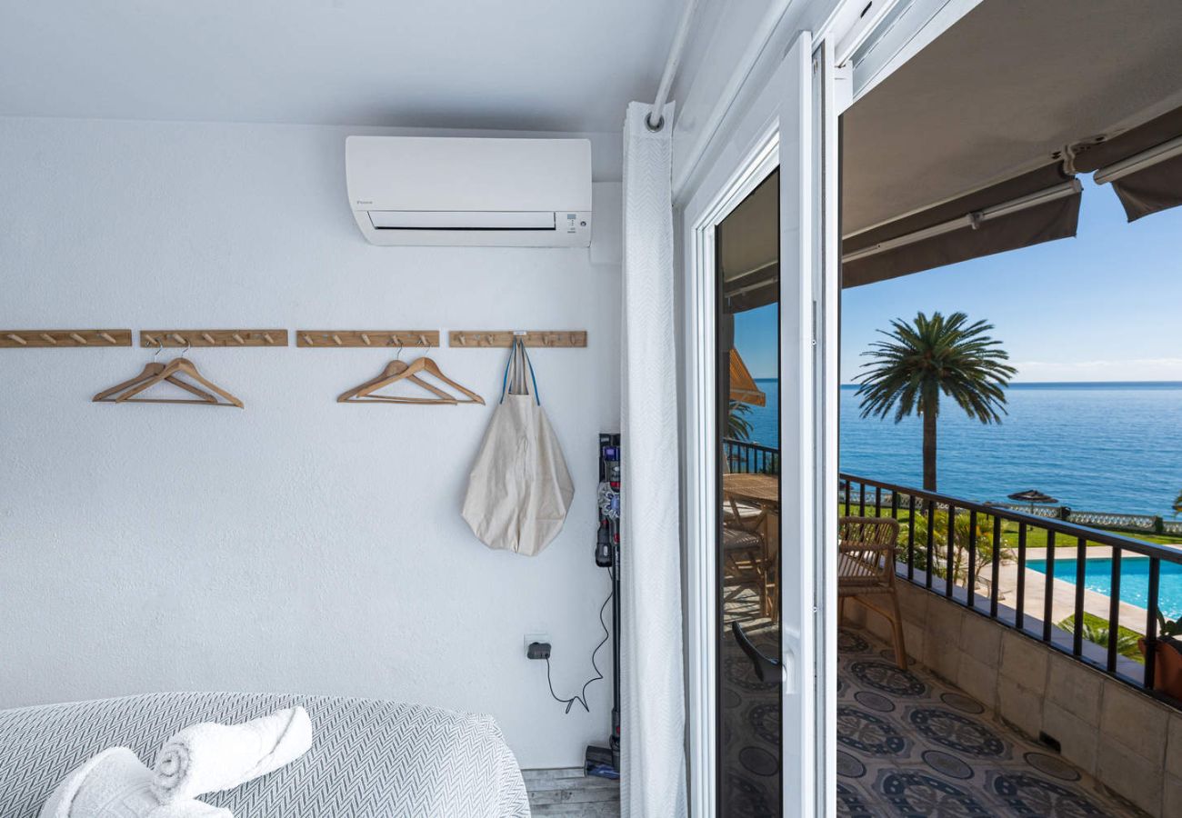 Sea views from the bedroom of the Acapulco Playa 302 apartment