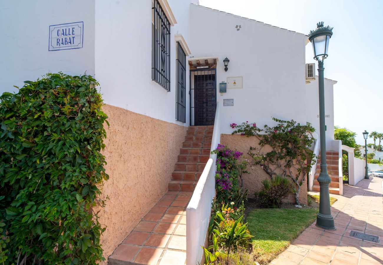 Apartment in Nerja - Oasis de Capistrano Rabat 27 by Casasol 