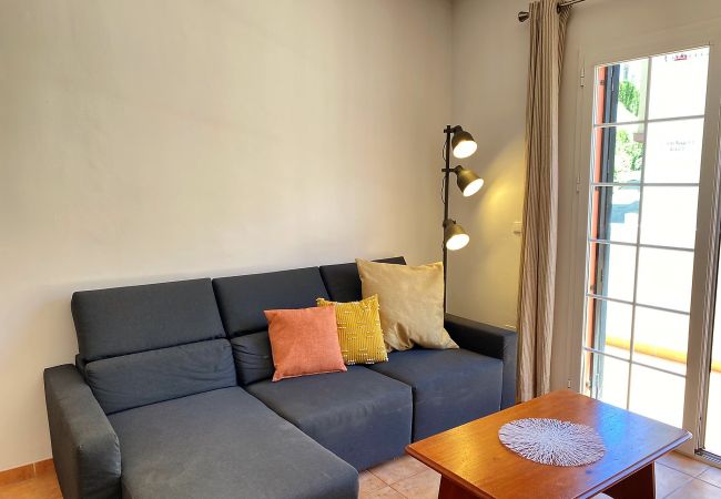Apartment in Nerja - Azahara En Suite by Casasol