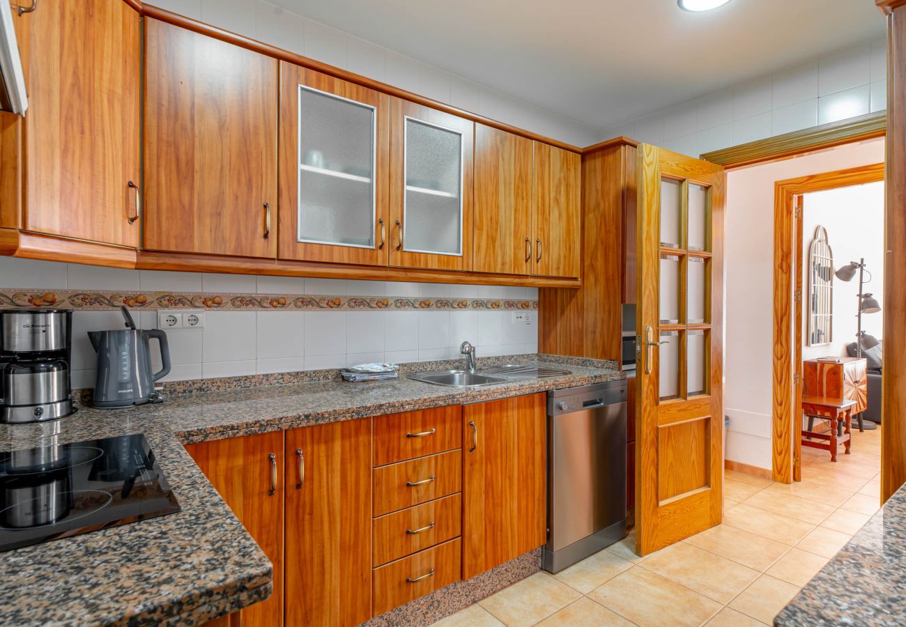 Apartment in Nerja - Azahara En Suite by Casasol 