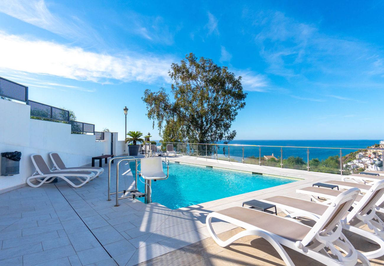 Apartment in Nerja - Penthouse Balcon del Mar 121 by Casasol 