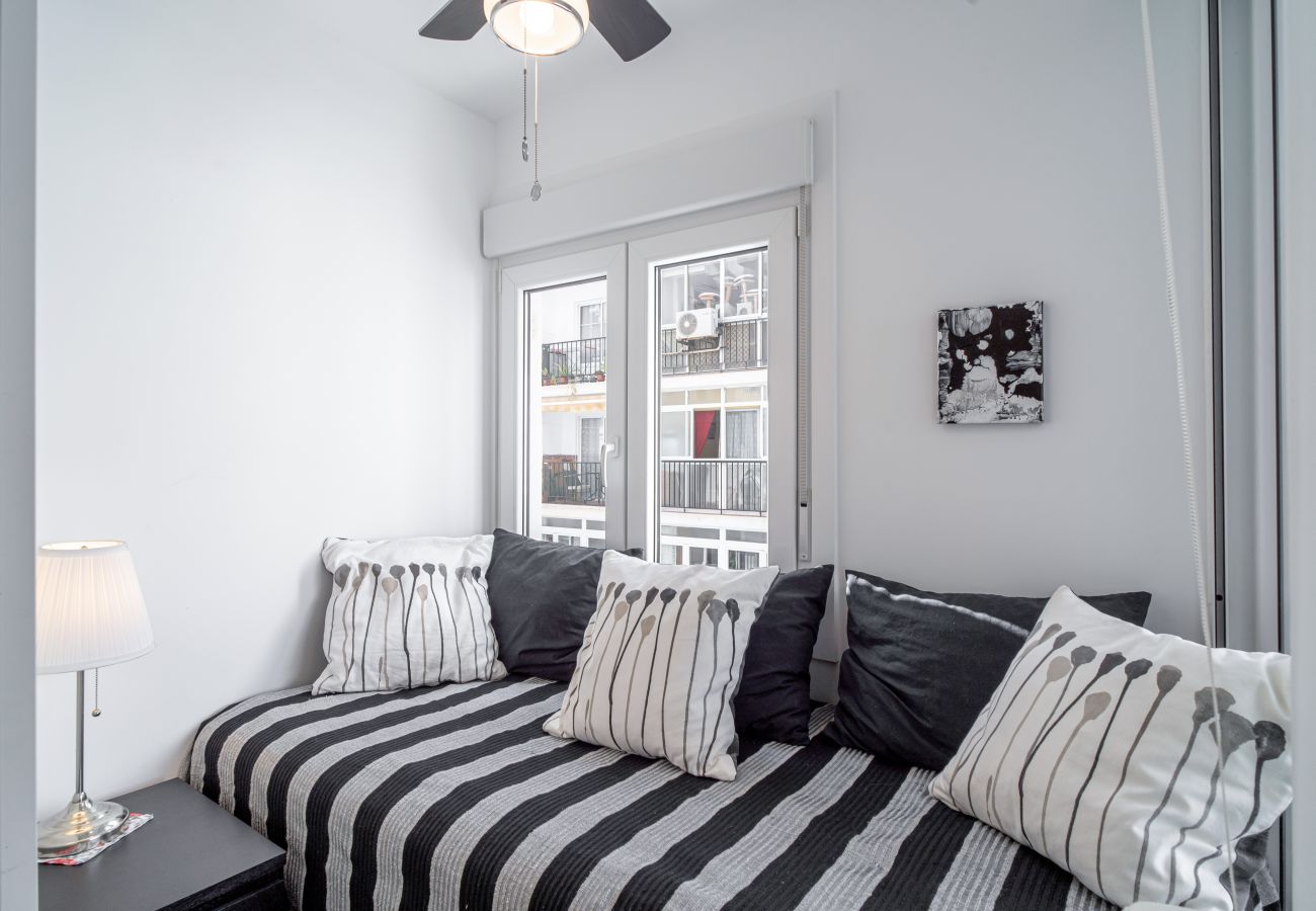 Apartment in Nerja - Apartamento Urban Suite Casasol