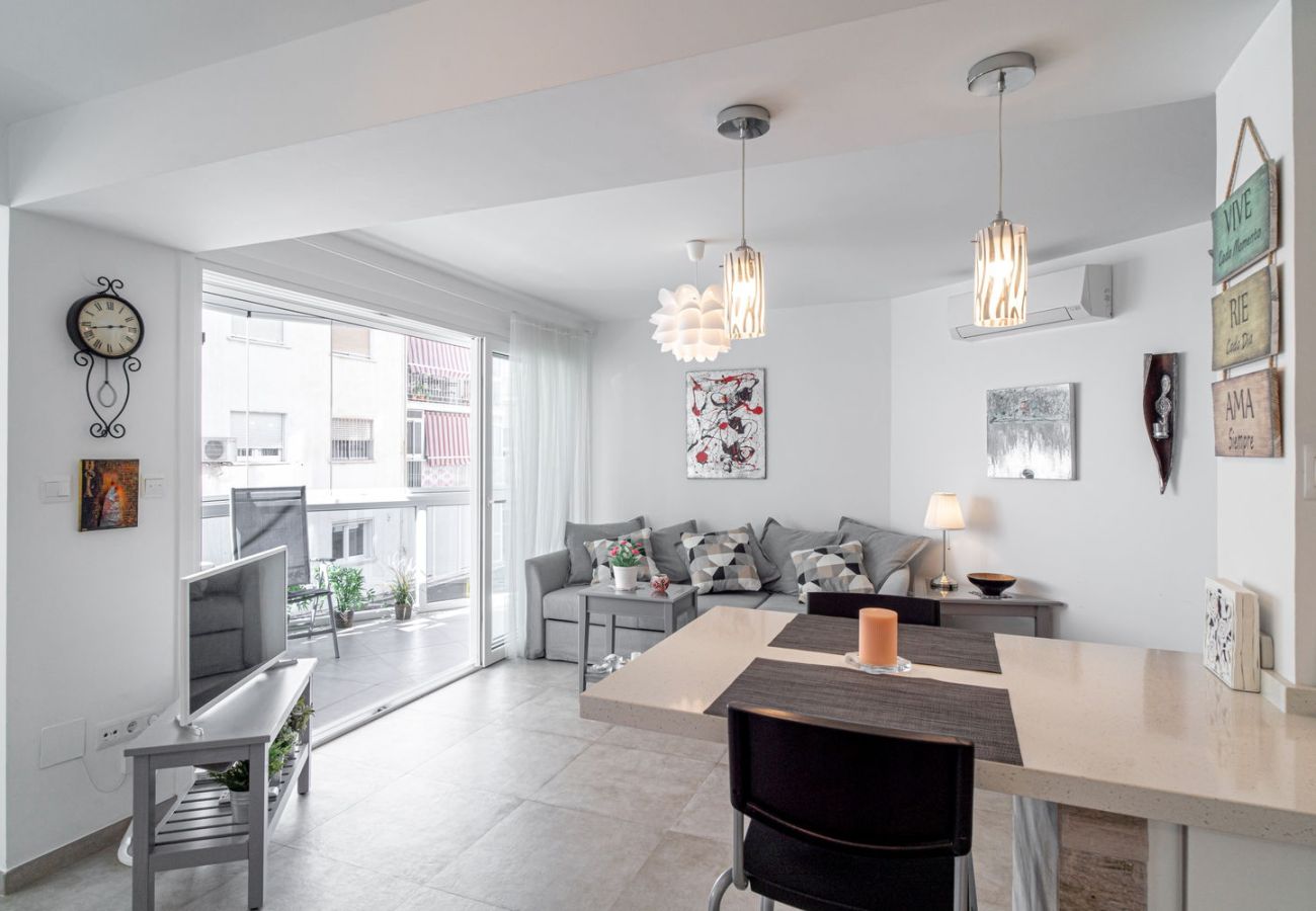 Apartment in Nerja - Apartamento Urban Suite by Casasol