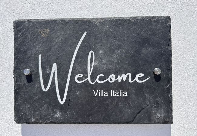 Villa in Nerja - Villa Italia Private Pool