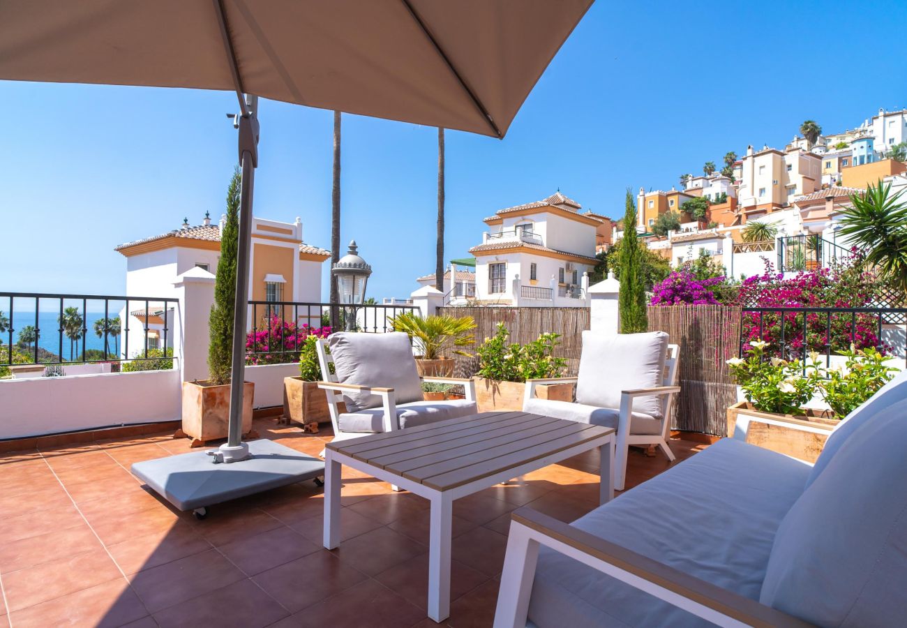 Villa in Torrox Costa - Villa Calidum: Private Pool Villa in Nerja