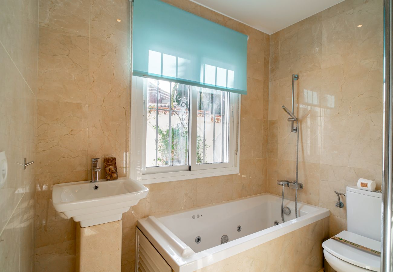 Villa in Nerja - Villa Grande Luxe Private Pool by Casasol