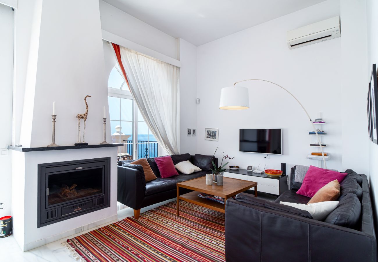 Villa in Nerja - Villa Prime Seaview by Casasol