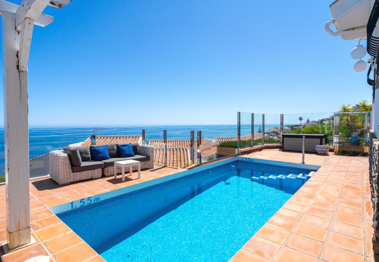 Villa in Nerja - Villa Vista Deluxe by Casasol