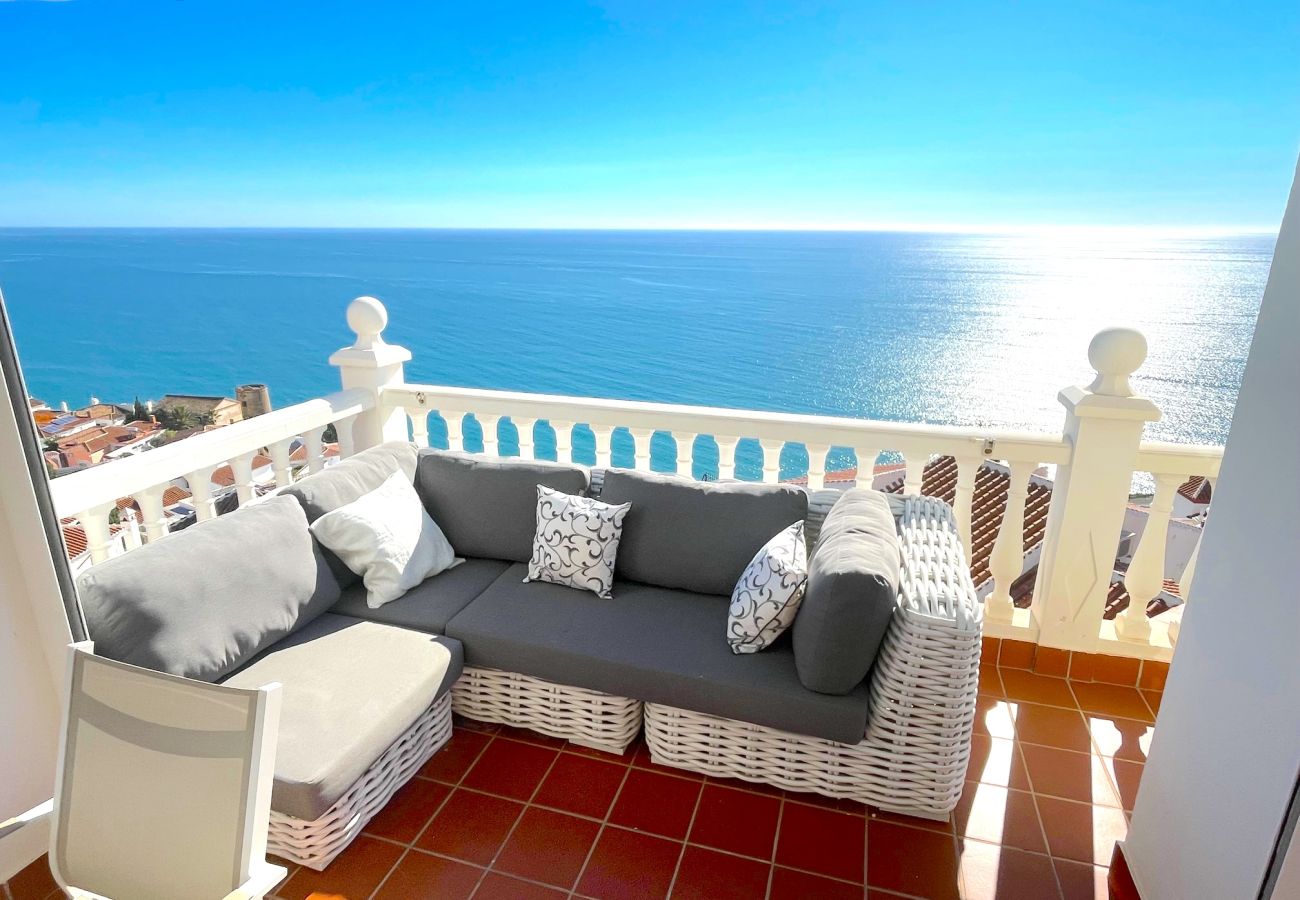 Villa in Nerja - Villa Vista Deluxe by Casasol