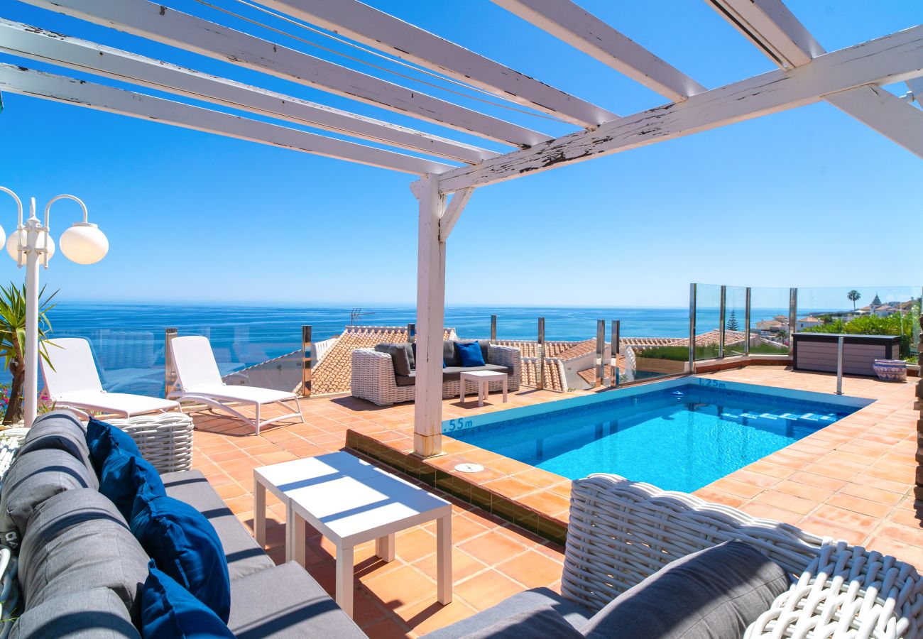 Villa in Nerja - Villa Vista Deluxe by Casasol
