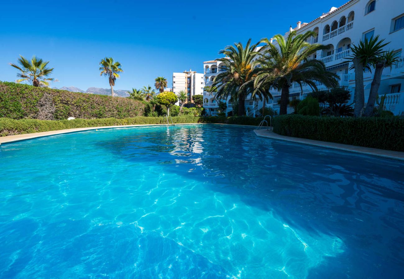 Apartment in Nerja - Stella Maris Nerja Beachfront Apartment, Sea View 