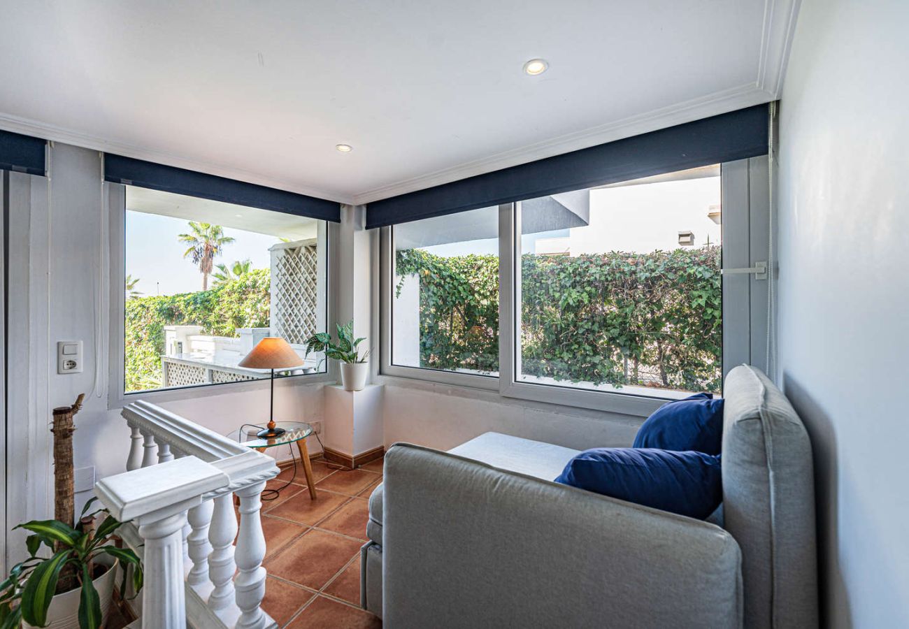 Apartment in Nerja - Stella Maris Nerja Beachfront Apartment, Sea View 