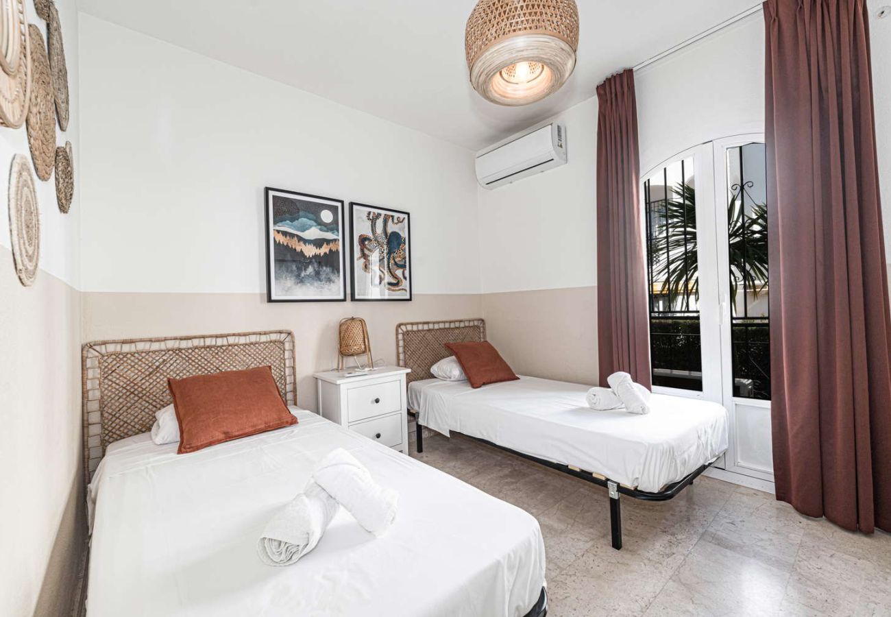 Apartment in Nerja - Casa Lena Verano Azul Nerja: Family Duplex with Sea Views