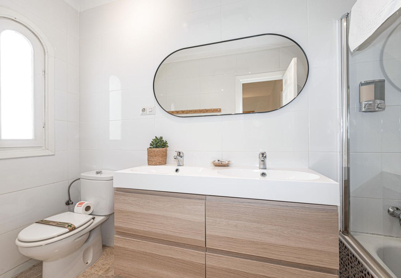 Apartment in Nerja - Casa Lena Verano Azul Nerja: Family Duplex with Sea Views