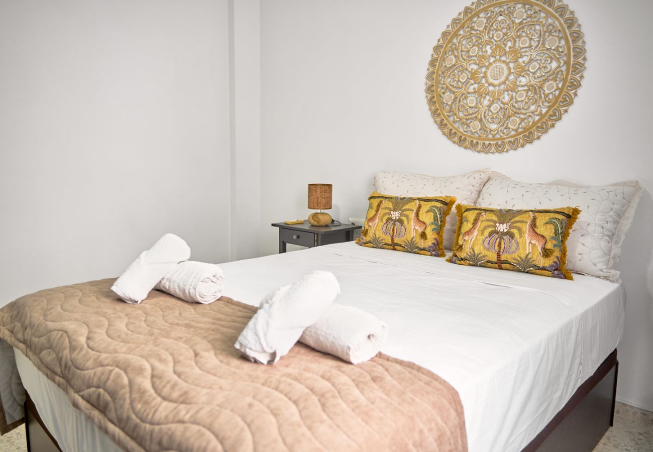 Apartment in Nerja - Tucuman 3 Los Huertos Nerja: Sunny Apartment