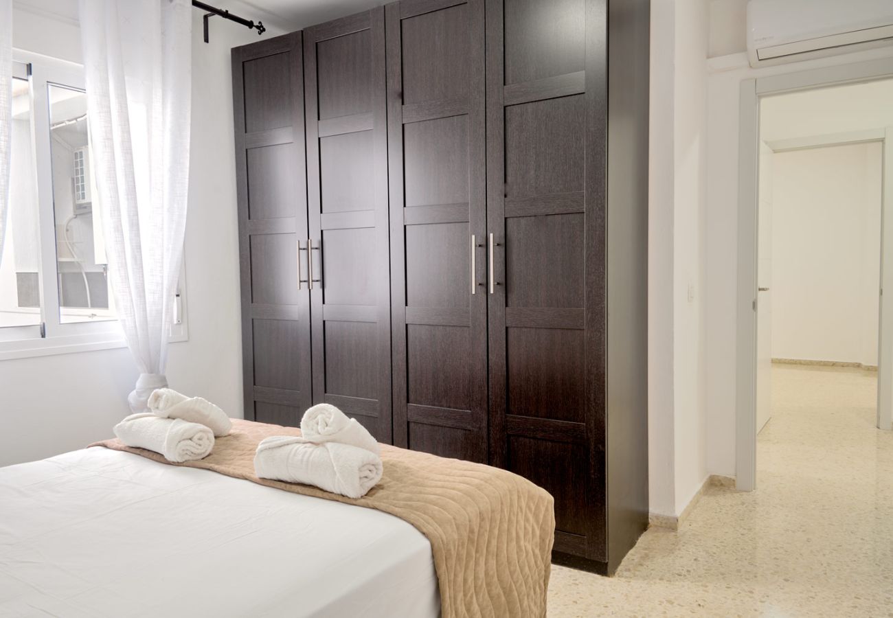 Apartment in Nerja - Tucuman 3 Los Huertos Nerja: Sunny Apartment