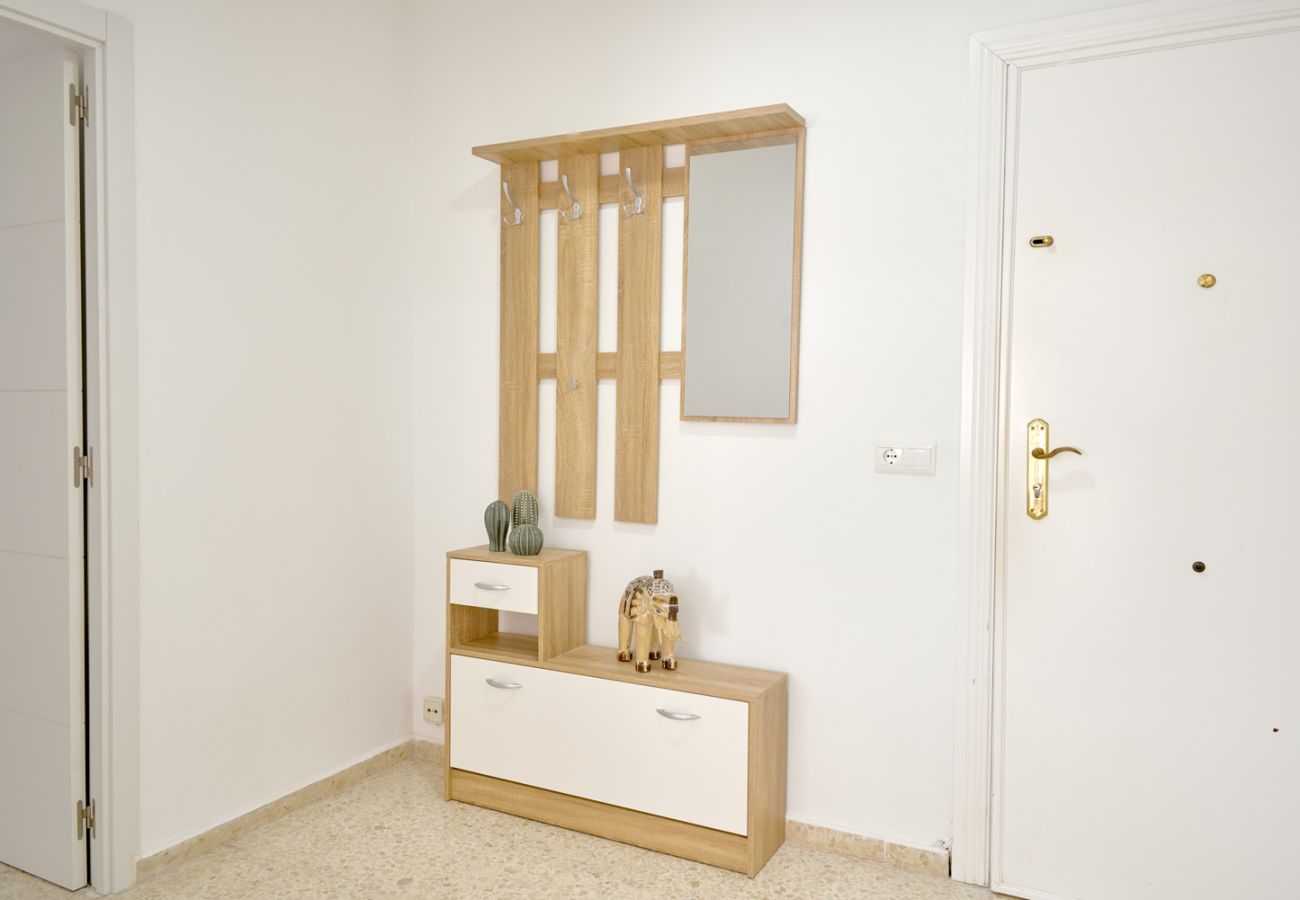 Apartment in Nerja - Tucuman 3 Los Huertos Nerja: Sunny Apartment