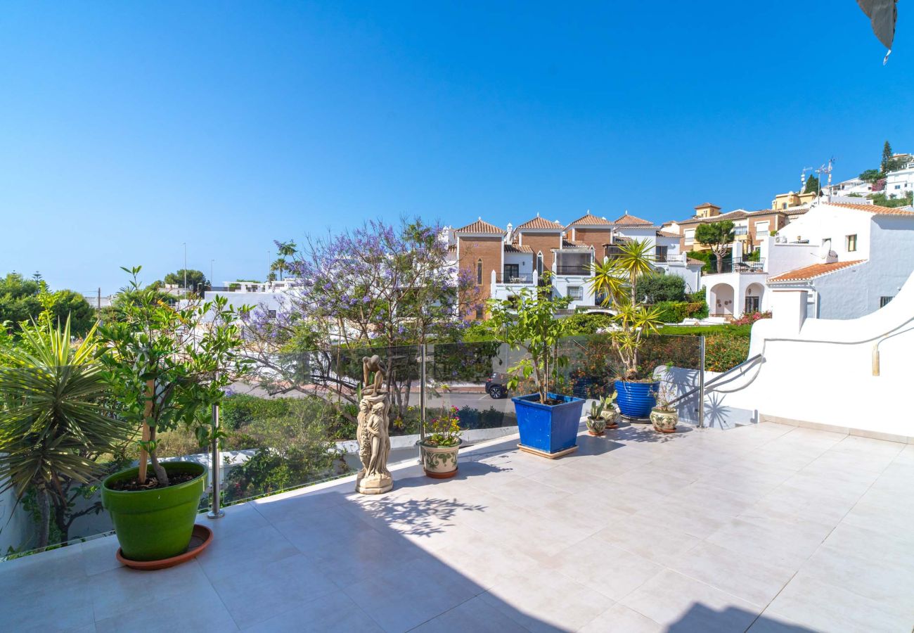 Apartment in Nerja - Tropicana 6C Apartment in Nerja with Sea Views