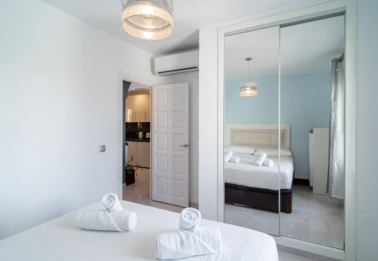 Apartment in Nerja - Tropicana 6C Apartment in Nerja with Sea Views