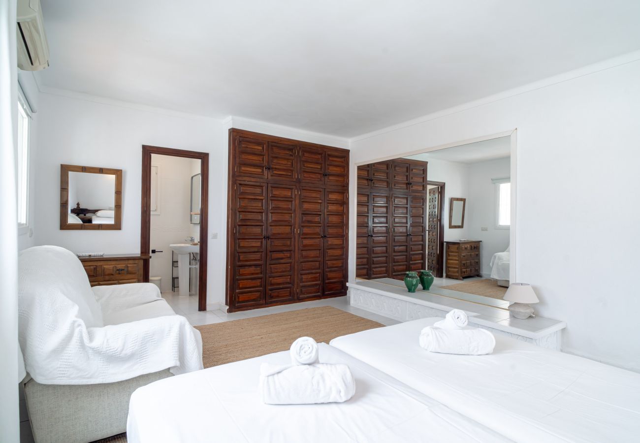Villa in Nerja - Villa La Casita: Private Pool Villa in Fuente del Badén, Nerja