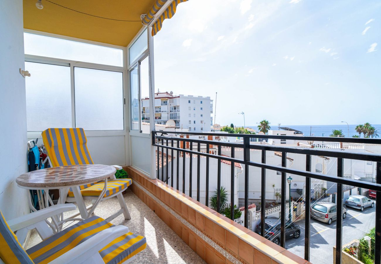 Apartment in Nerja - Albaida II 2B: South-Facing Apartment with Sea Views, Playa Torrecilla Nerja