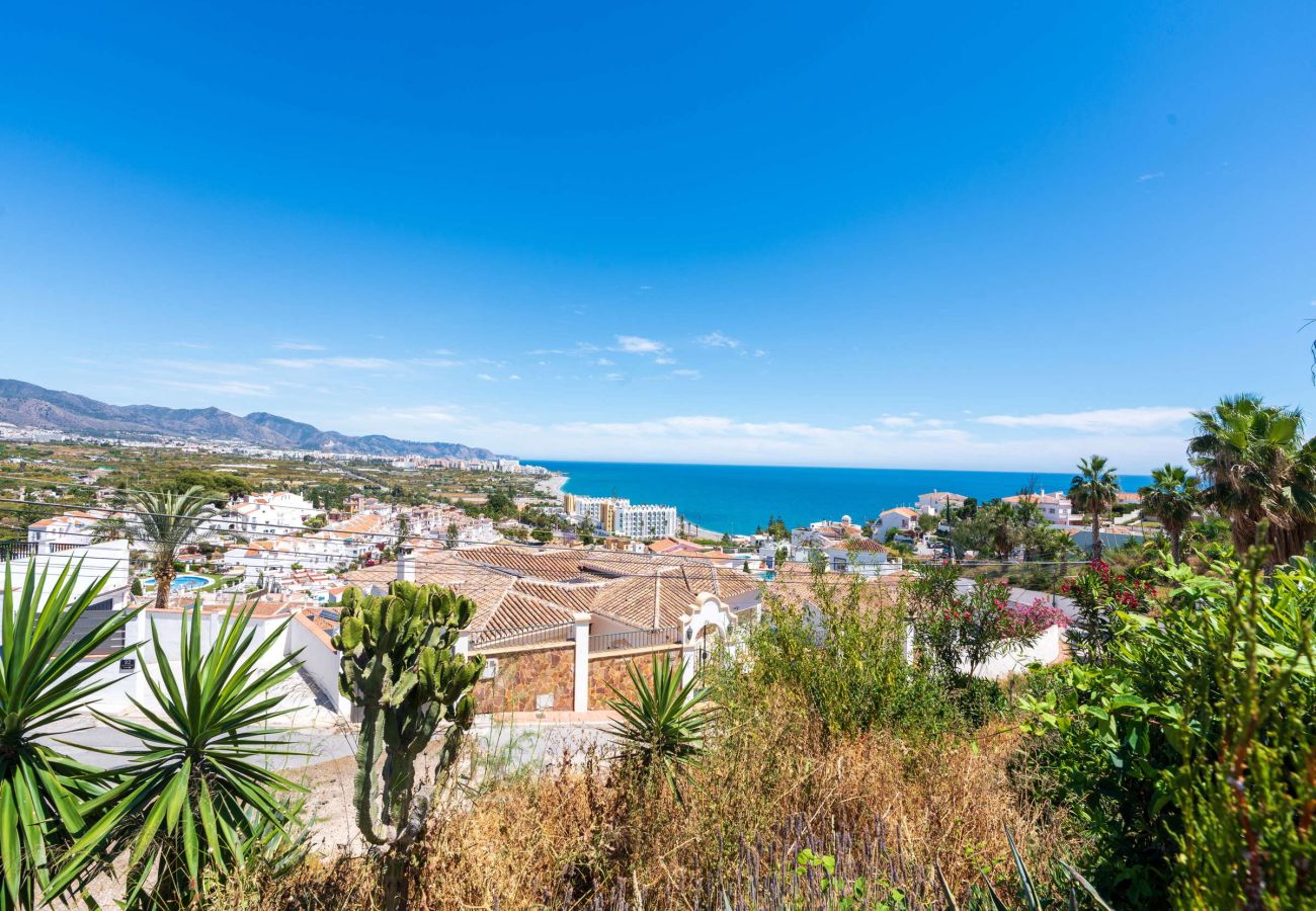 Villa in Nerja - Villa Punta Lara 15: Private Pool Villa for 5 with Sea Views, Nerja