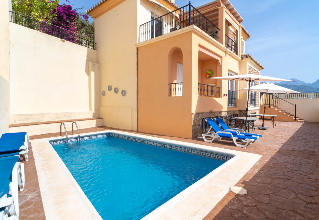 Villa in Nerja - Villa Punta Lara 15: Private Pool Villa for 5 with Sea Views, Nerja