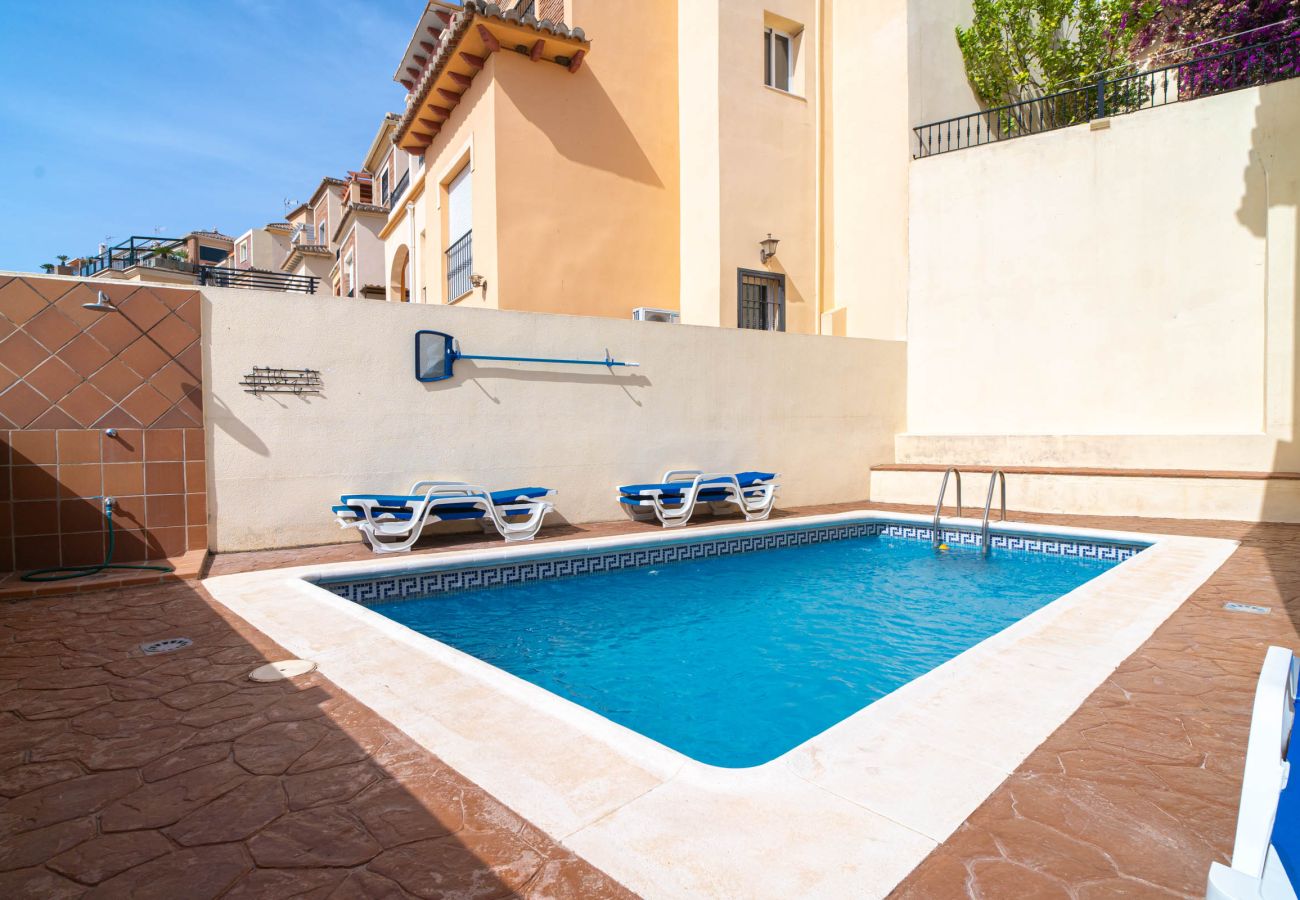 Villa in Nerja - Villa Punta Lara 15: Private Pool Villa for 5 with Sea Views, Nerja