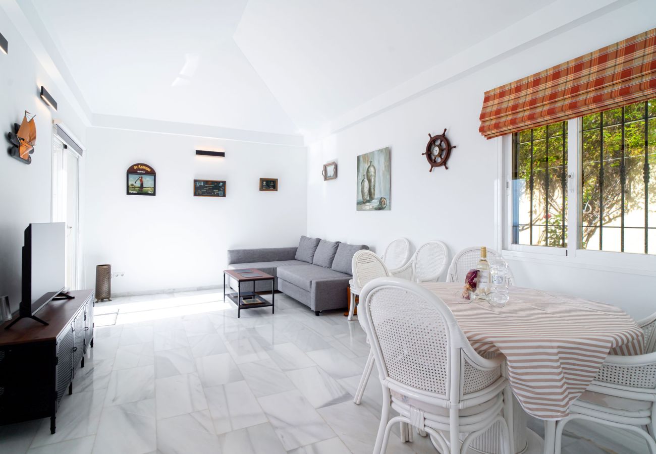 Villa in Nerja - Villa Punta Lara 15: Private Pool Villa for 5 with Sea Views, Nerja
