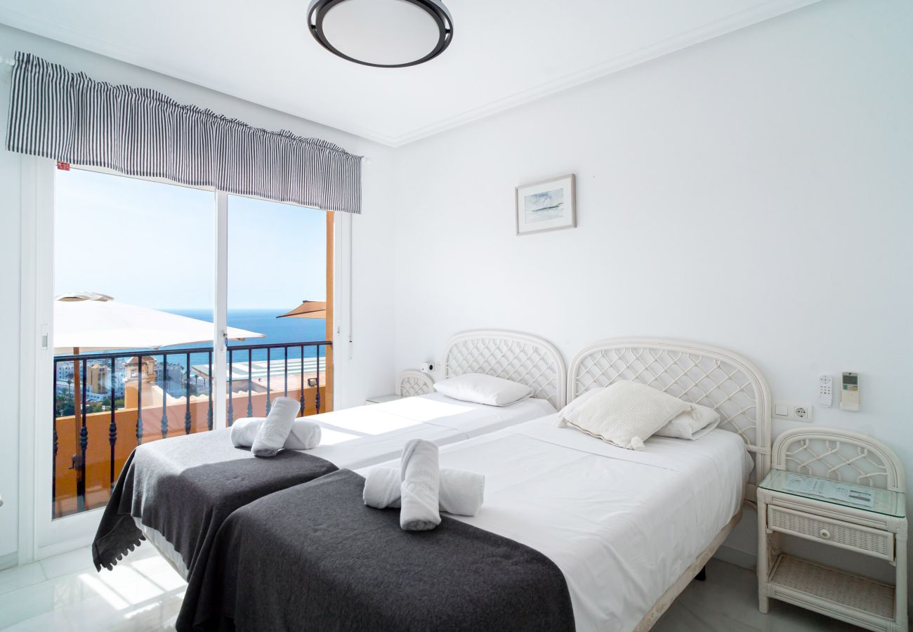 Villa in Nerja - Villa Punta Lara 15: Private Pool Villa for 5 with Sea Views, Nerja