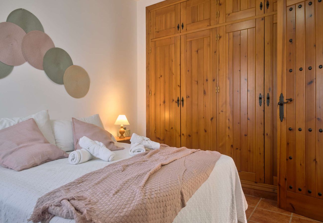 Cottage in Frigiliana - Las Rosas 5 – Rural Apartment for 4 People between Nerja and Frigiliana