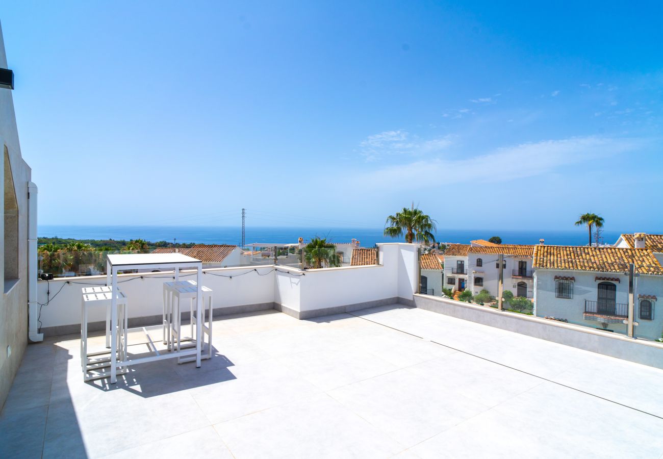 Villa in Nerja - Casa Mezcal – Villa for 4 people with a private swimming pool and hot tub in Nerja