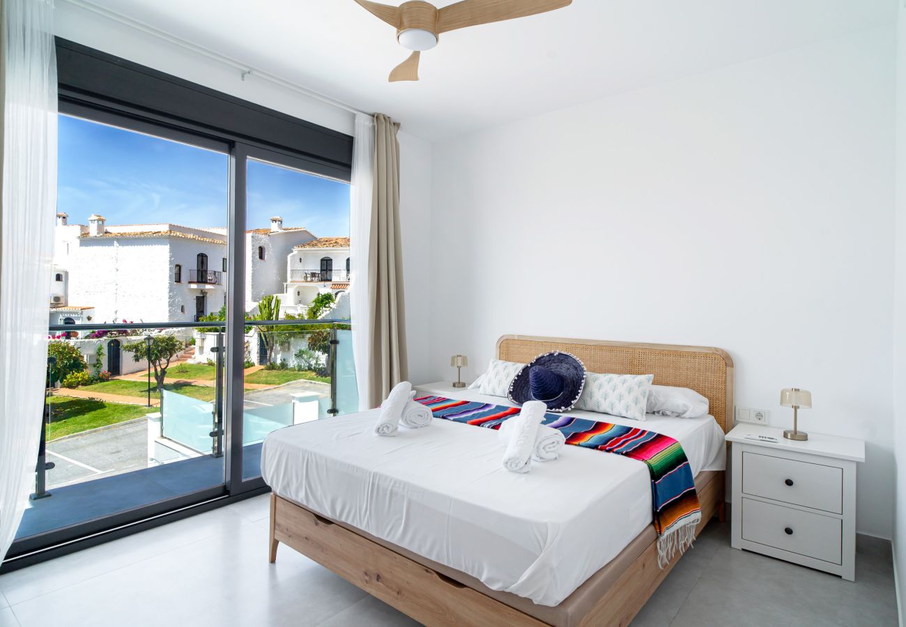 Villa in Nerja - Casa Mezcal – Villa for 4 people with a private swimming pool and hot tub in Nerja