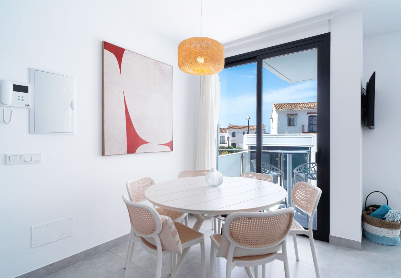 Villa in Nerja - Casa Mezcal – Villa for 4 people with a private swimming pool and hot tub in Nerja