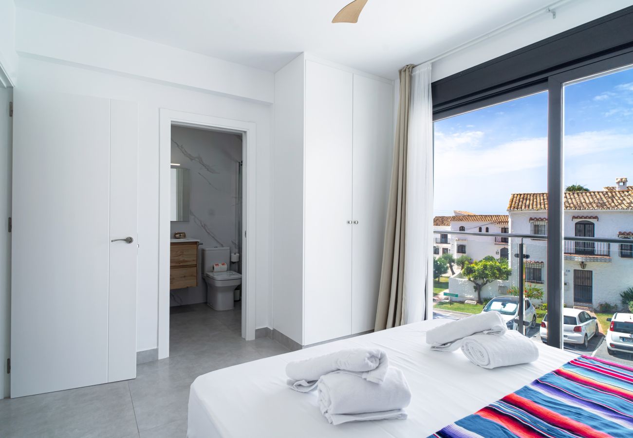 Villa in Nerja - Casa Mezcal – Villa for 4 people with a private swimming pool and hot tub in Nerja