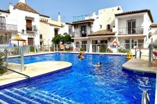 Radhus i Nerja - Nueva Nerja 52 Pueblo Andaluz by... Radhus i Nerja - Nueva Nerja 52 Pueblo Andaluz by...