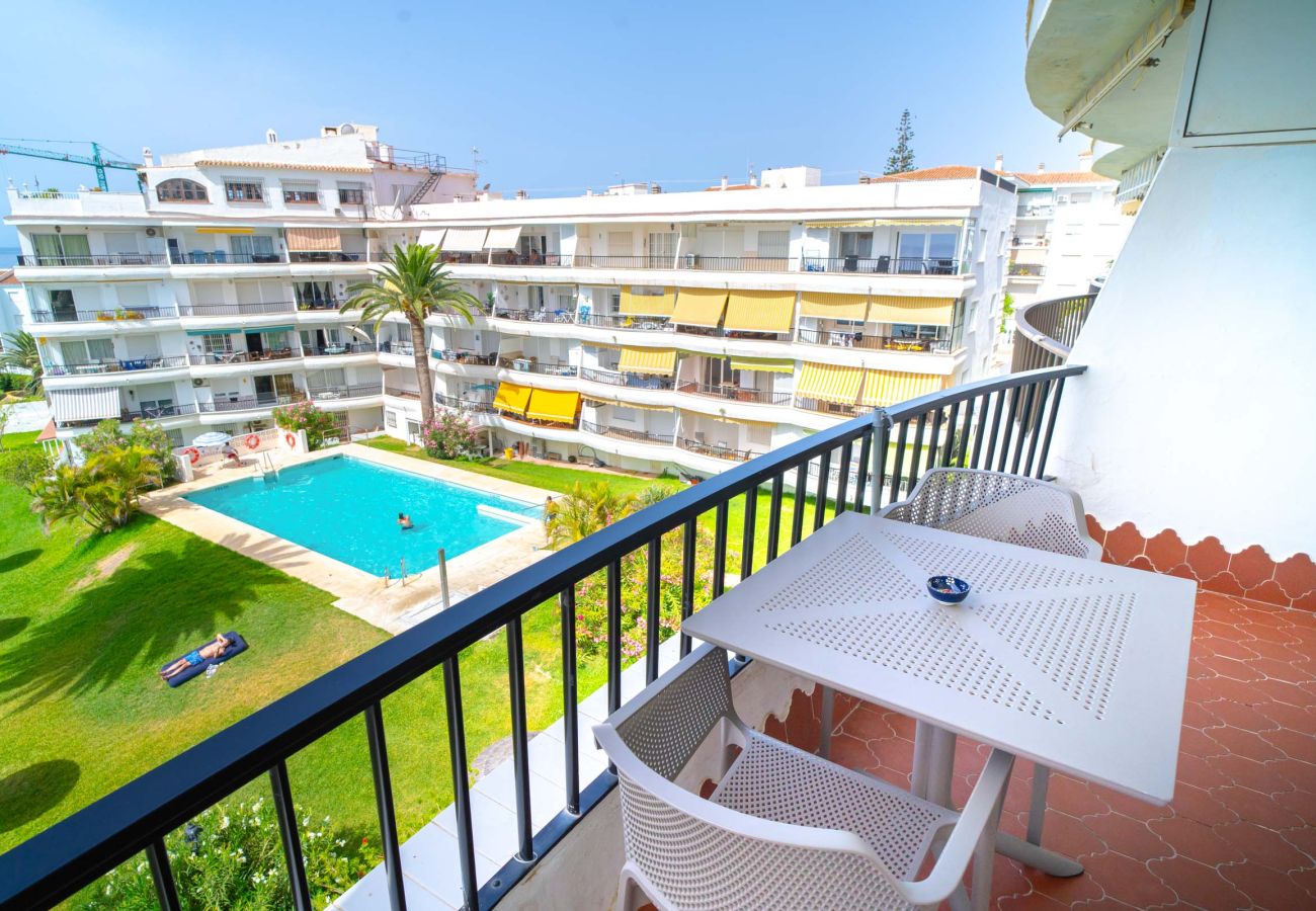 Lägenhet i Nerja - Acapulco Playa 412 by Casasol 