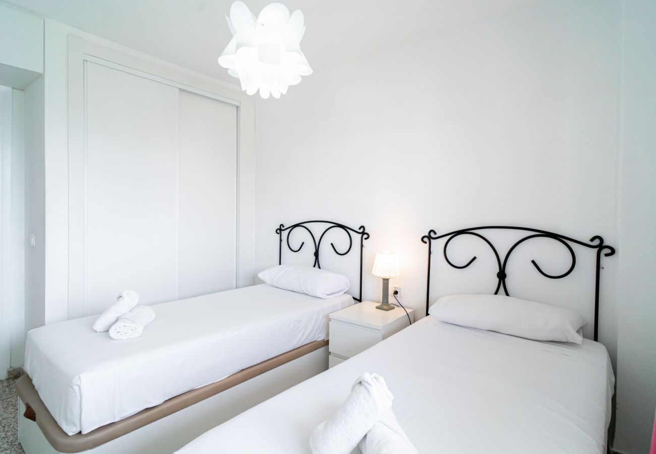 Lägenhet i Nerja - Acapulco Playa 412 by Casasol 