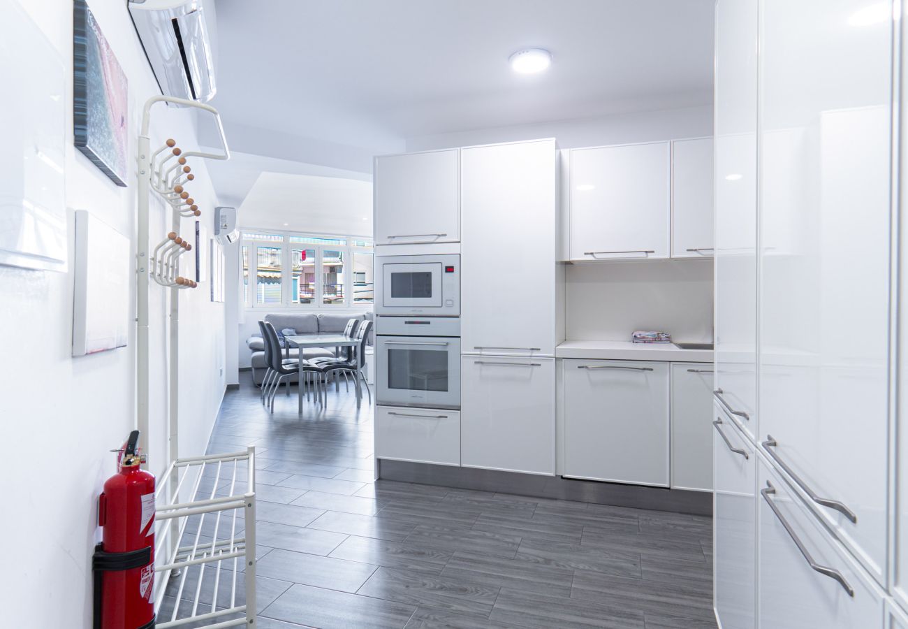 Lägenhet i Nerja - Apartamento Centro Life by Casasol 