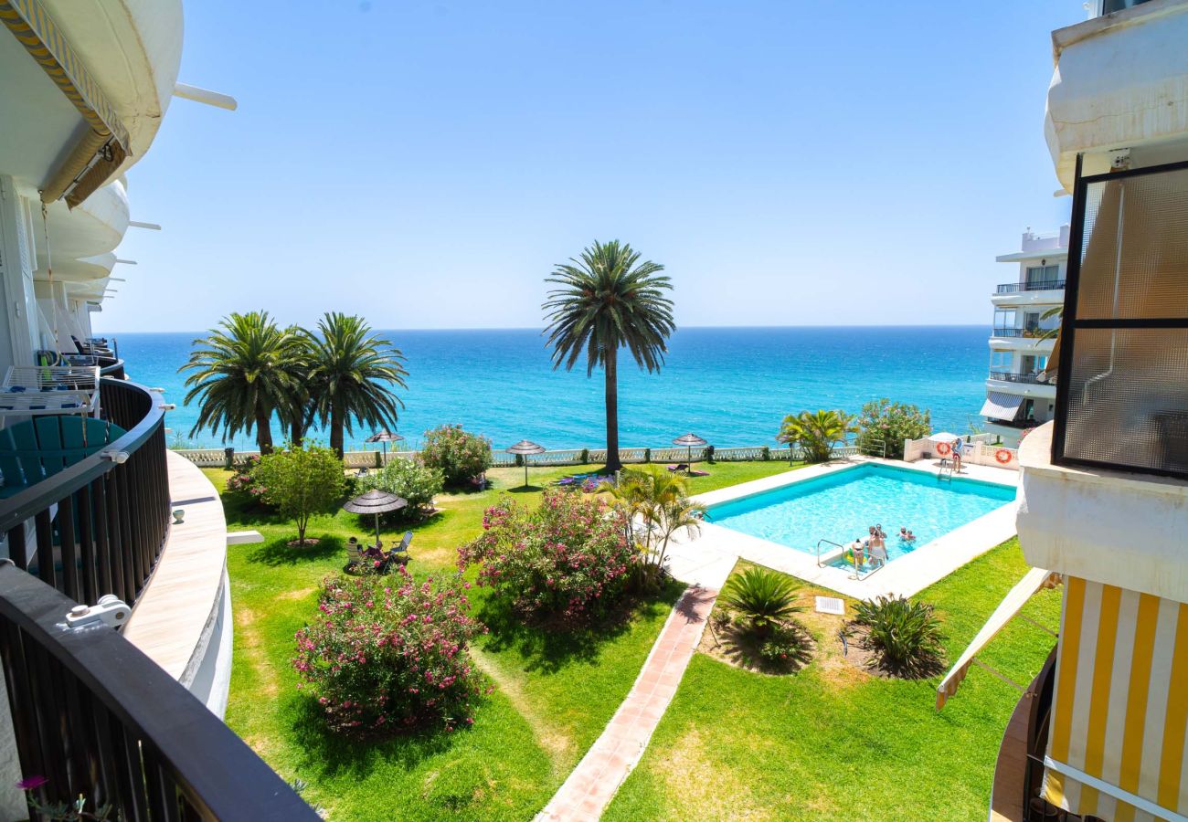 Lägenhet i Nerja - Acapulco Playa 302 by Casasol 