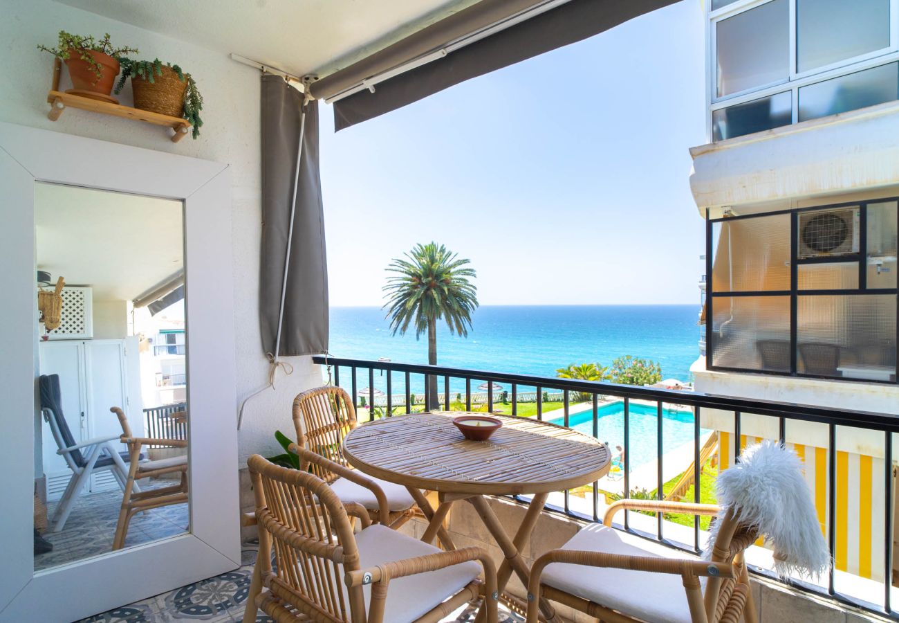 Lägenhet i Nerja - Acapulco Playa 302 by Casasol 