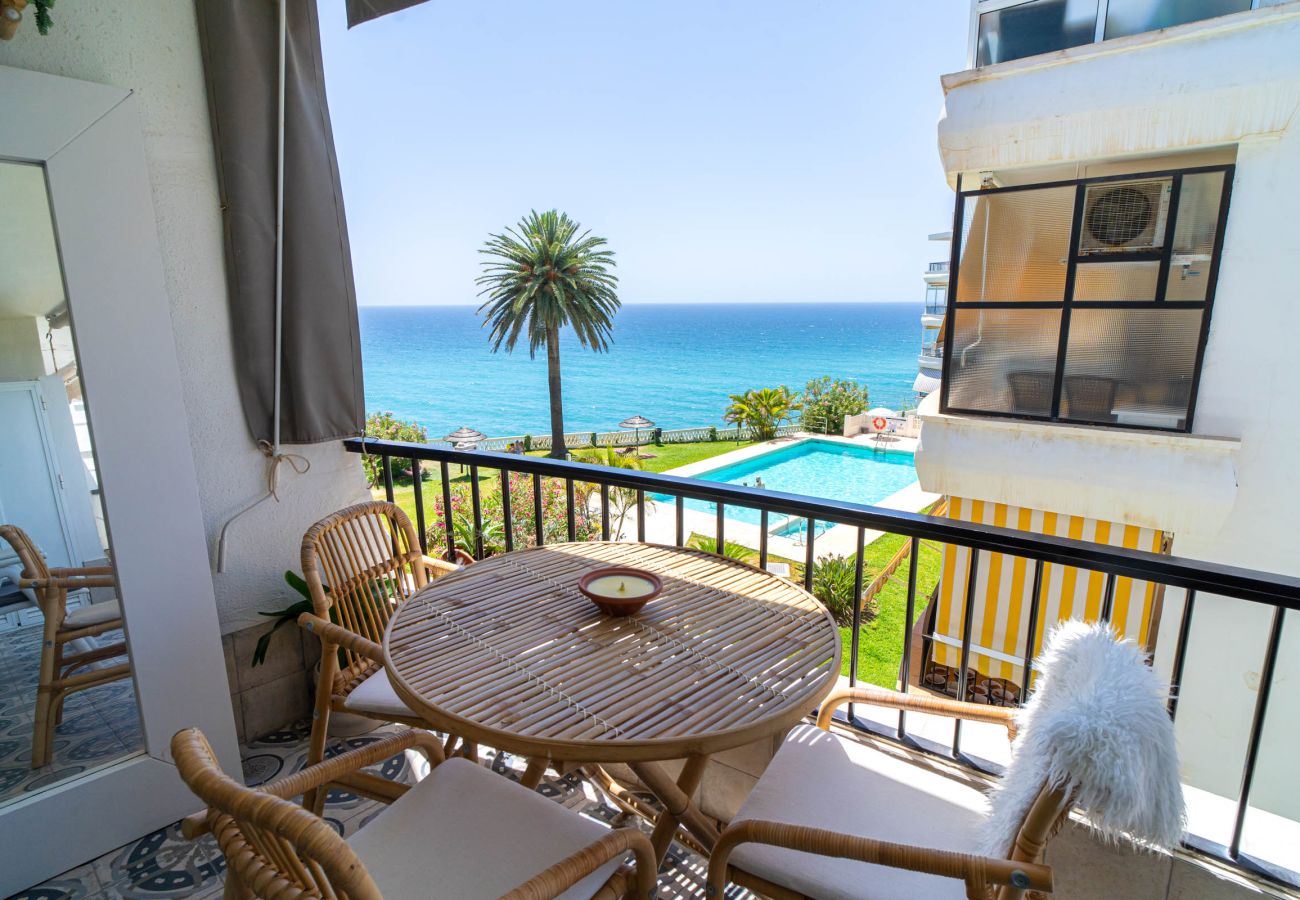 Lägenhet i Nerja - Acapulco Playa 302 by Casasol 