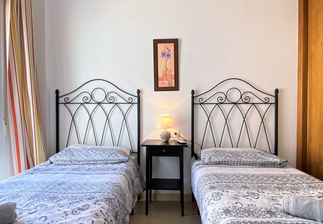 Lägenhet i Nerja - Chimenea Pinar 1D Apartments Casasol