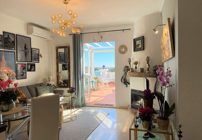 Lägenhet i Nerja - Oasis de Capistrano Rabat 27 by Casasol