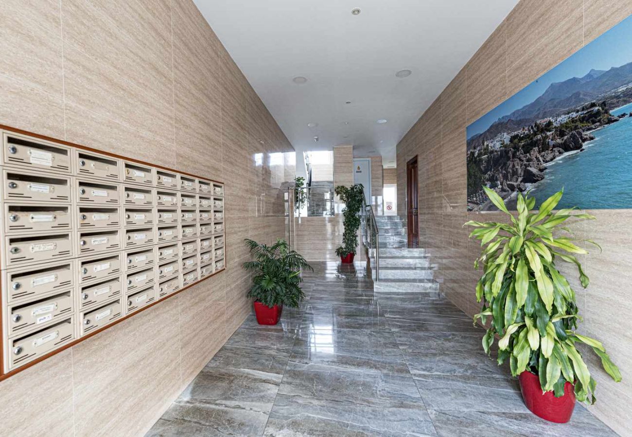 Lägenhet i Nerja - Gaviota 3º3 Central Living by Casasol